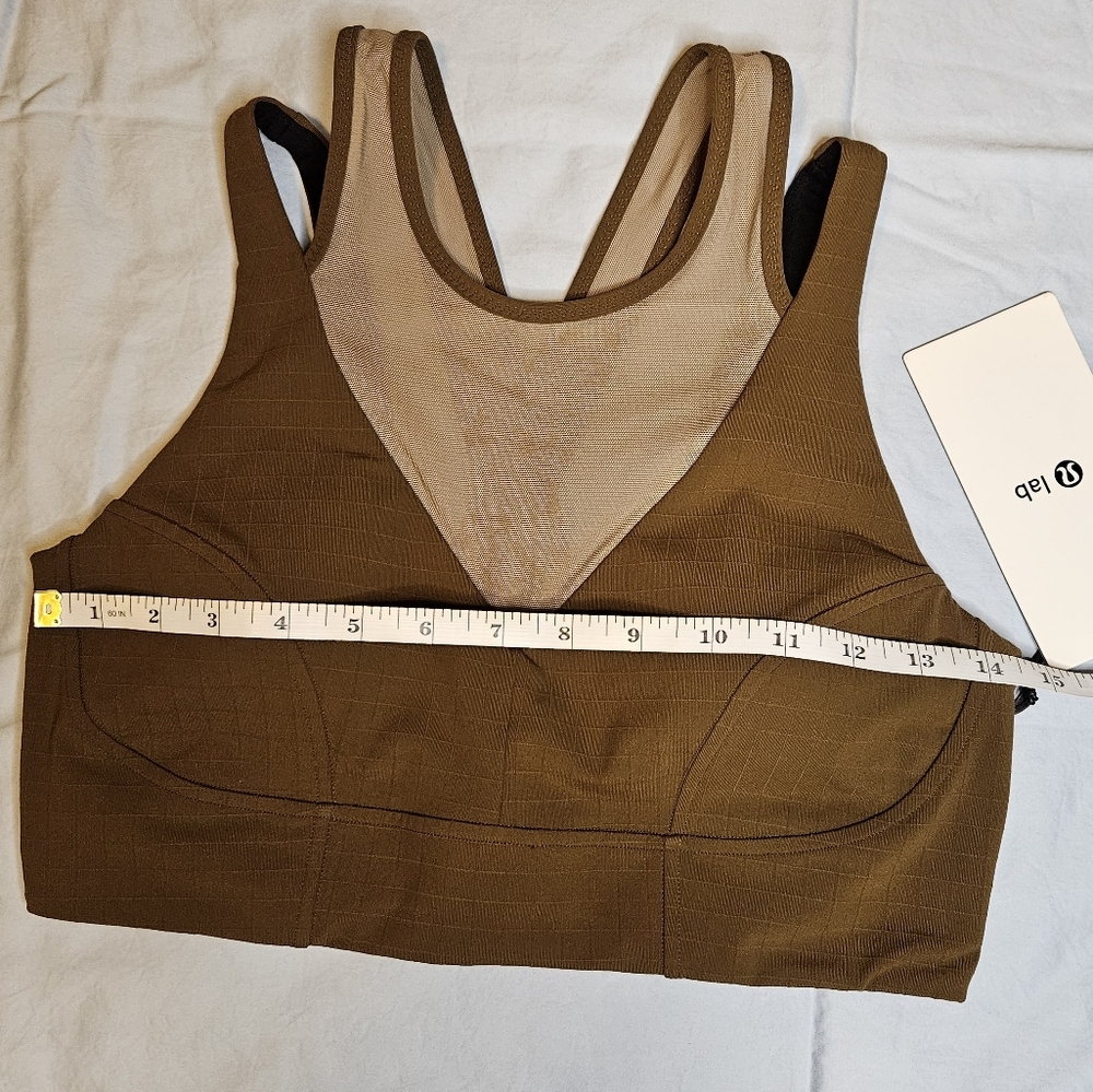 G007. Lululemon Lab Olive Green Bra - Size 8 - Picture 8 of 8